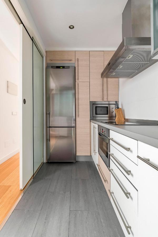 Charming Tirso De Molina III Apartment Madrid Exterior photo